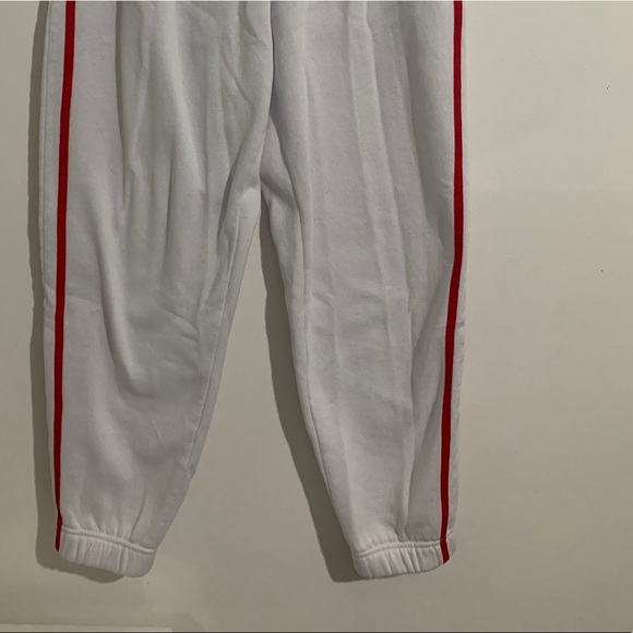 White & red sweatpants - Picture 3 of 4